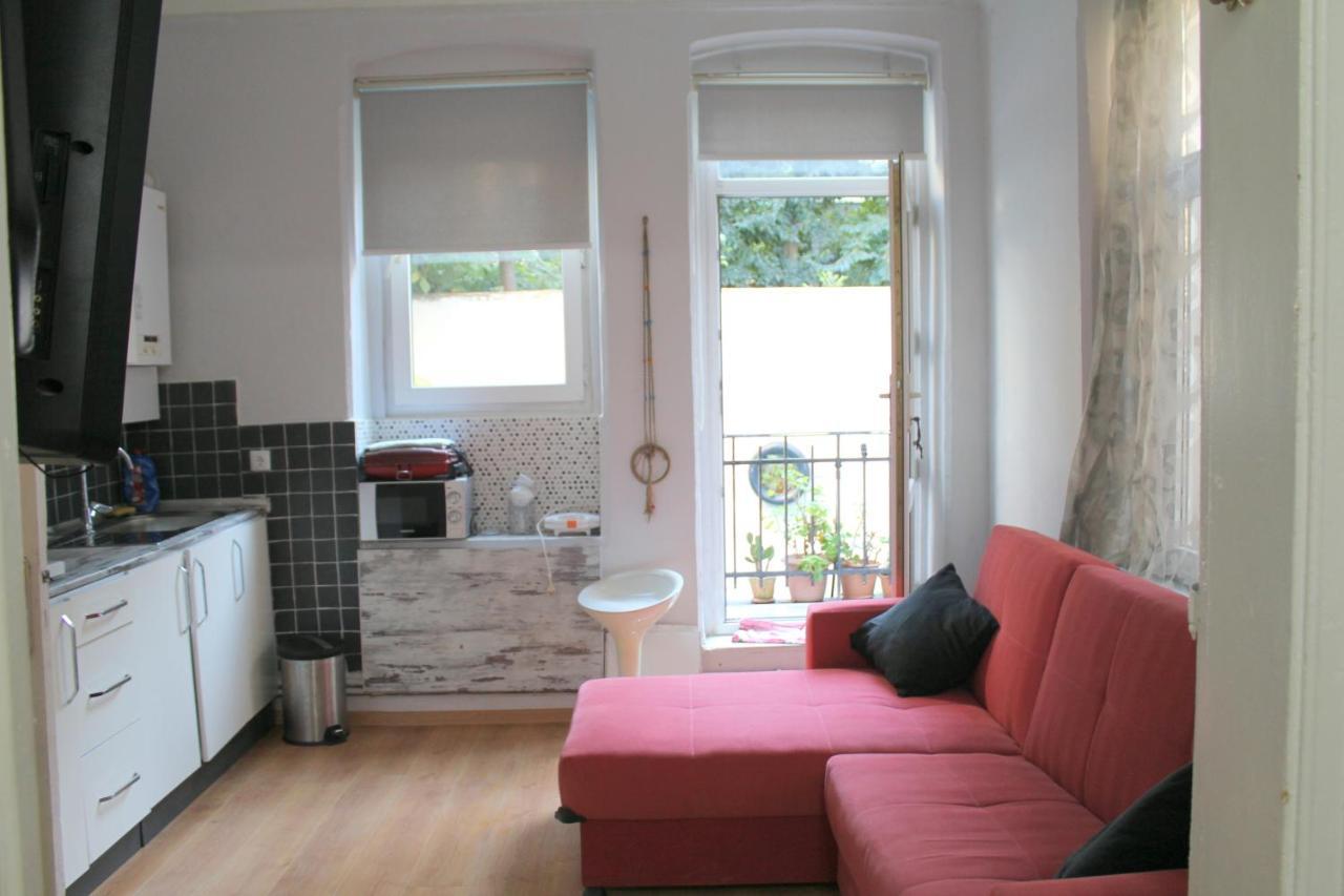 For Those Who Want To Be Close To Beyoglu Istiklal Street Lägenhet Istanbul Exteriör bild